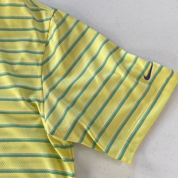 Nike Dry Fit Stripe Polo Shirt Short Sleeve Air Flow Mesh Breathable Wick Golf - Picture 13 of 15